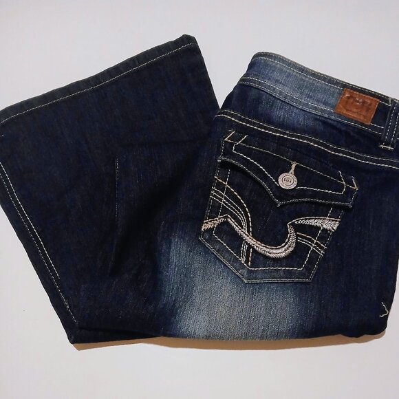 lei Denim - EUC Lei Sophia Hipster Flare Jeans Size 11 Juniors